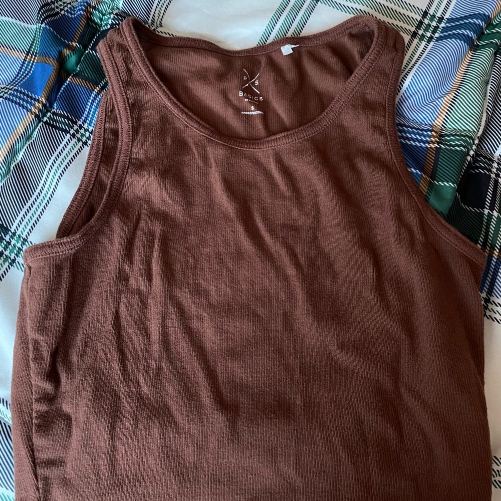 brown pacsun tank!